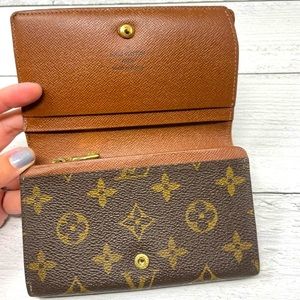 Louis Vuitton Monogram Porte Tresor Wallet authentic